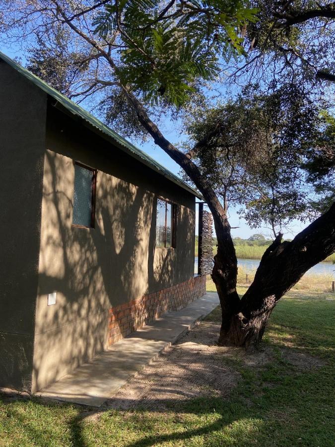 Kuvira River Camp Divundu Esterno foto